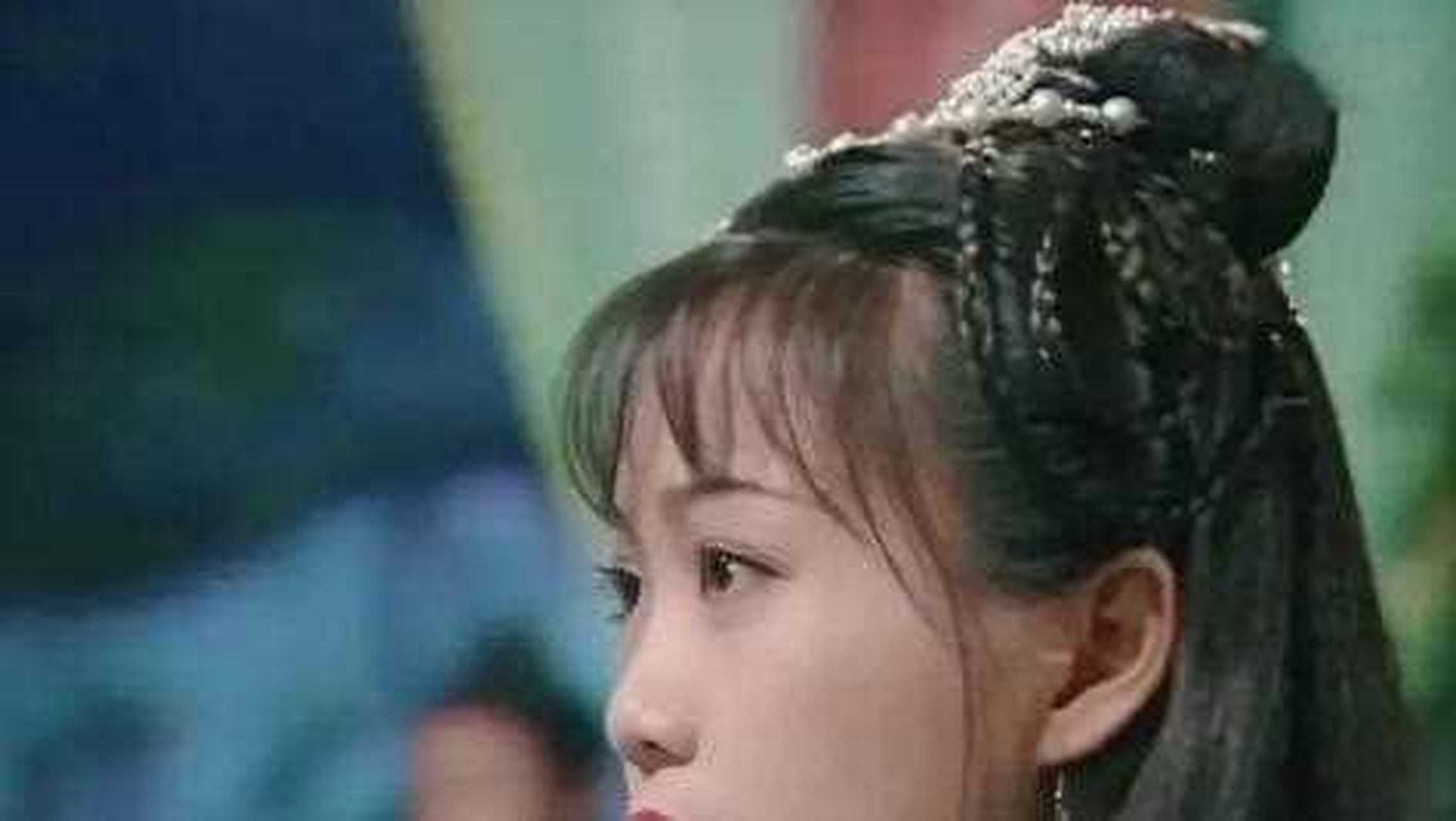 大饼脸,塌鼻子,却美出天际的女明星!