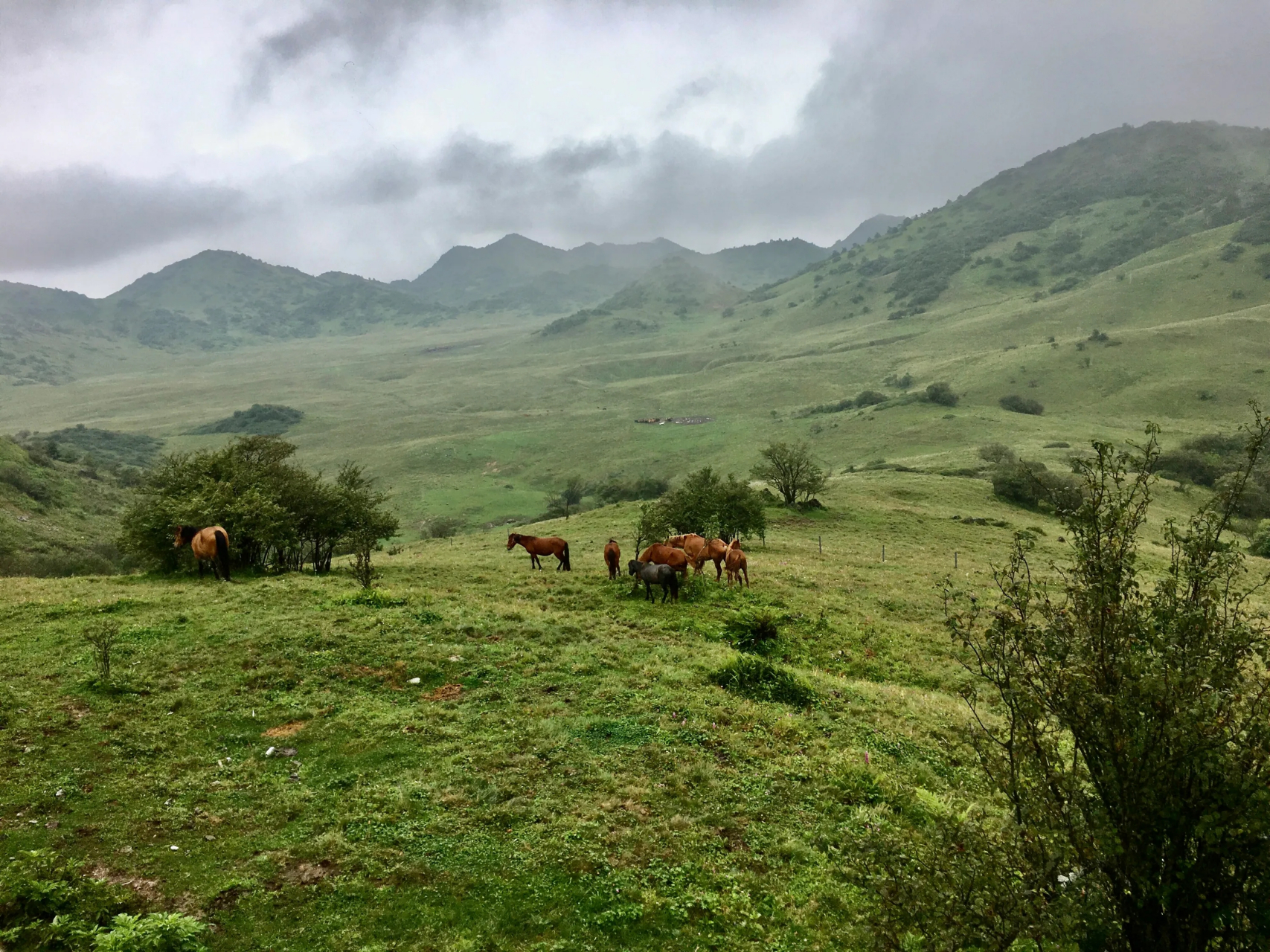 红池坝位于重庆市巫溪县文峰镇,古为万顷池,是楚国重臣春申君的故居