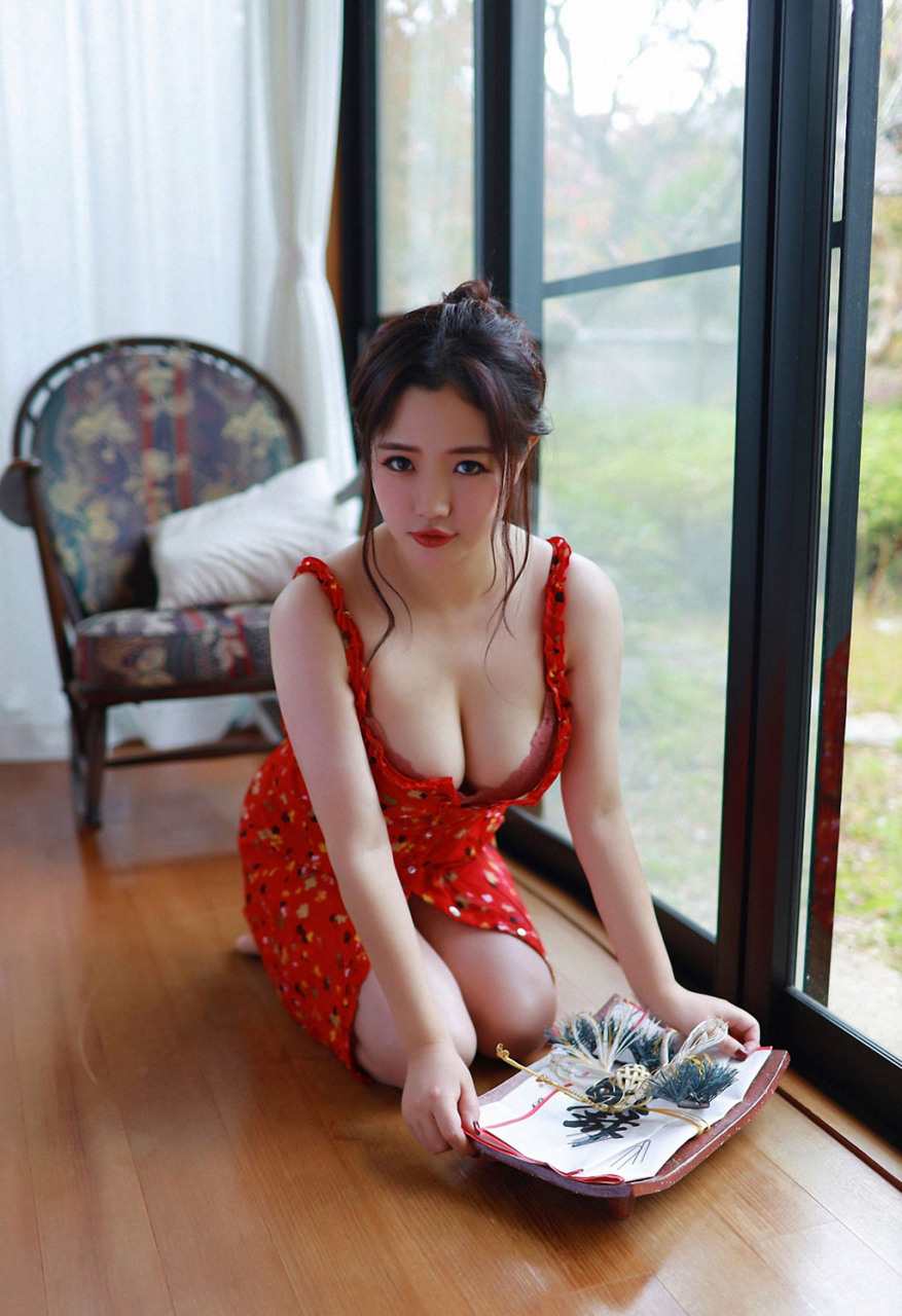 徐cake清纯少女性感碎花裙写真特辑