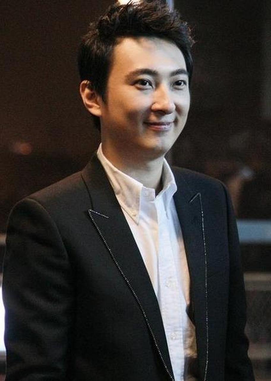 #潘玮柏妻子参加天王嫂训练营了么# 经纪公司再度回应:谣言!希望大家