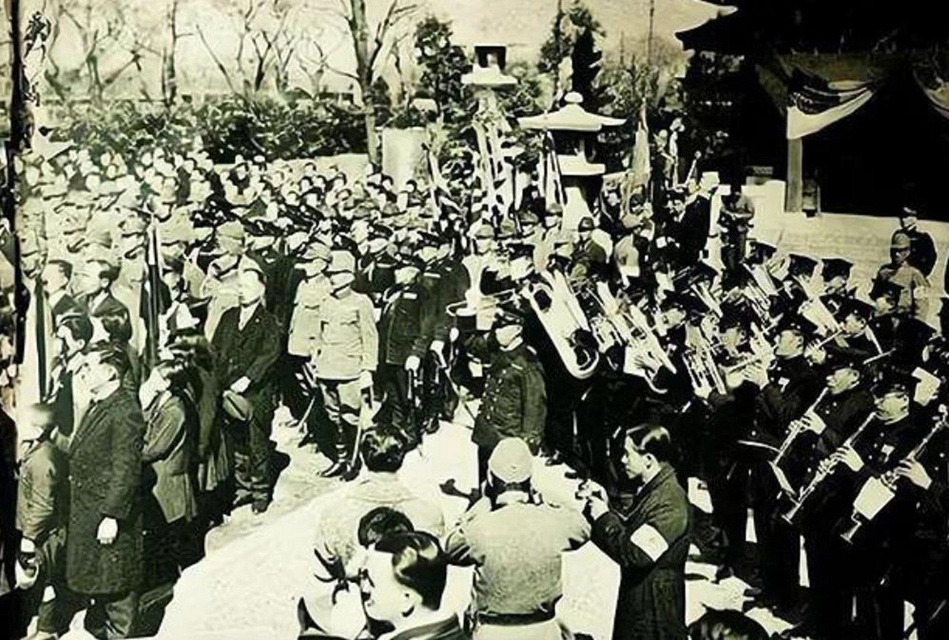 1937年12月,日寇在大连举行了一场所谓的"庆功宴会".