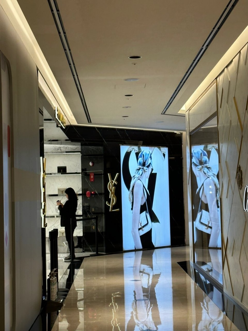 ysl在韩国的超值购物体验