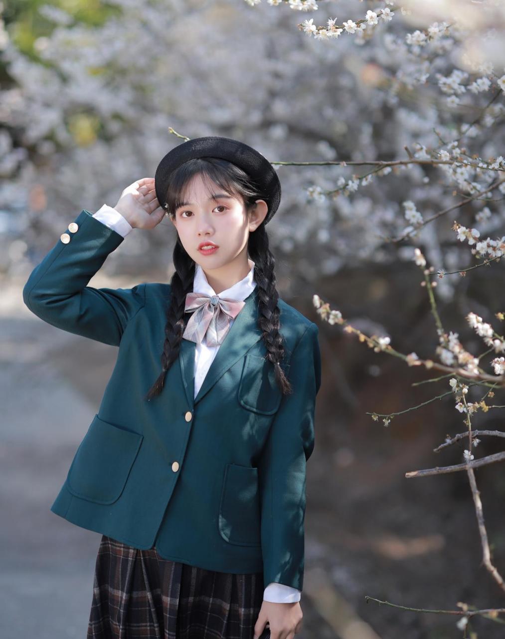 户外少女,学院风校服写真