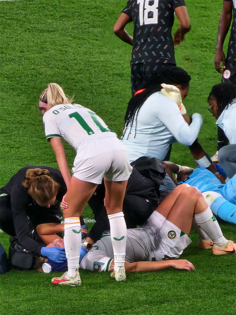 美女世界 杯足球赛 事回顾与相关图片2