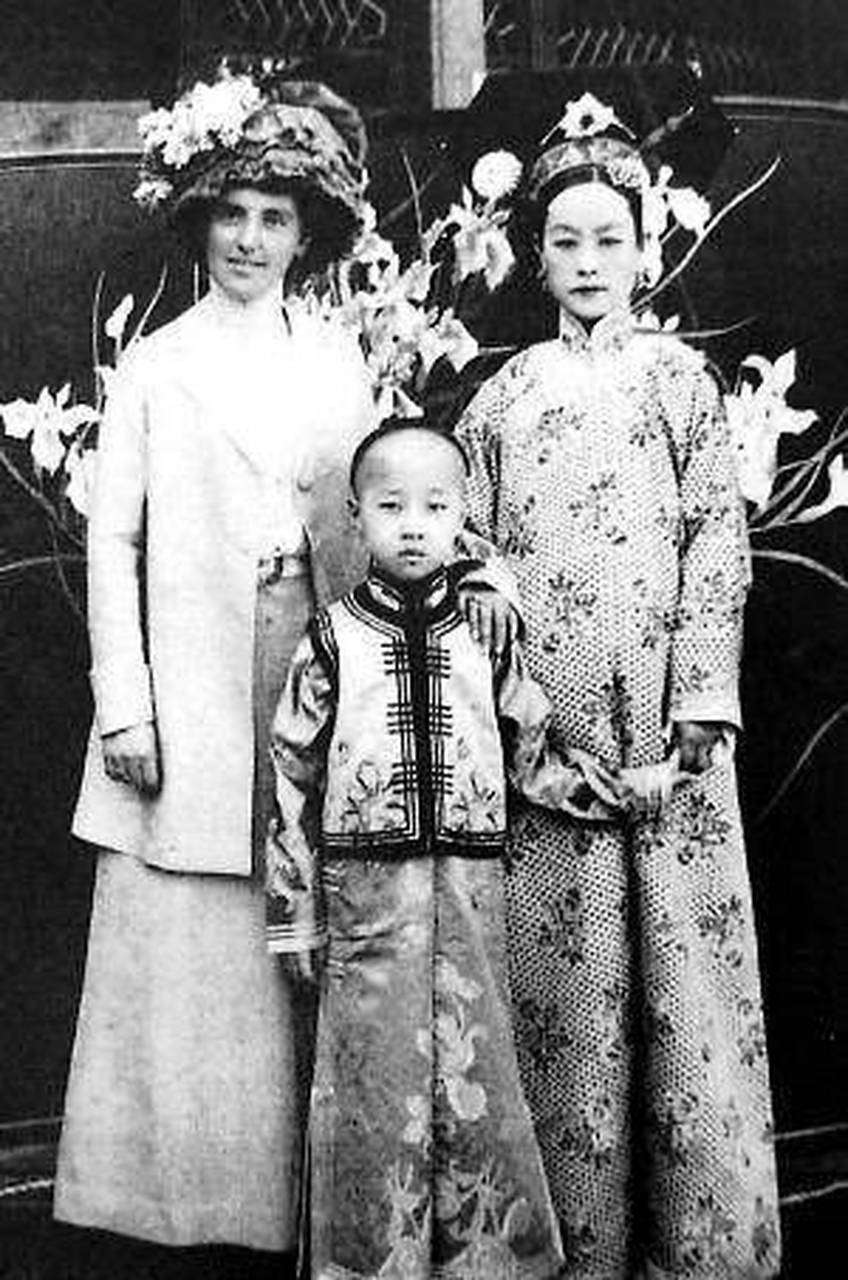 她是同治帝最貌美的妃子,却受池鱼之殃,孤苦终生  导读:清朝同治十一