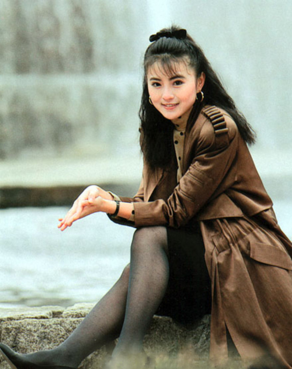 香港武打片头号女星李赛凤,54岁素颜近照一言难尽,状态大不如从前