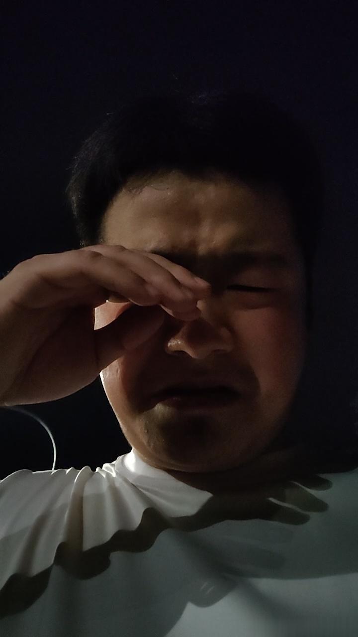 金v掉了,呜呜呜. 感谢铁子们支持,我先哭会儿.