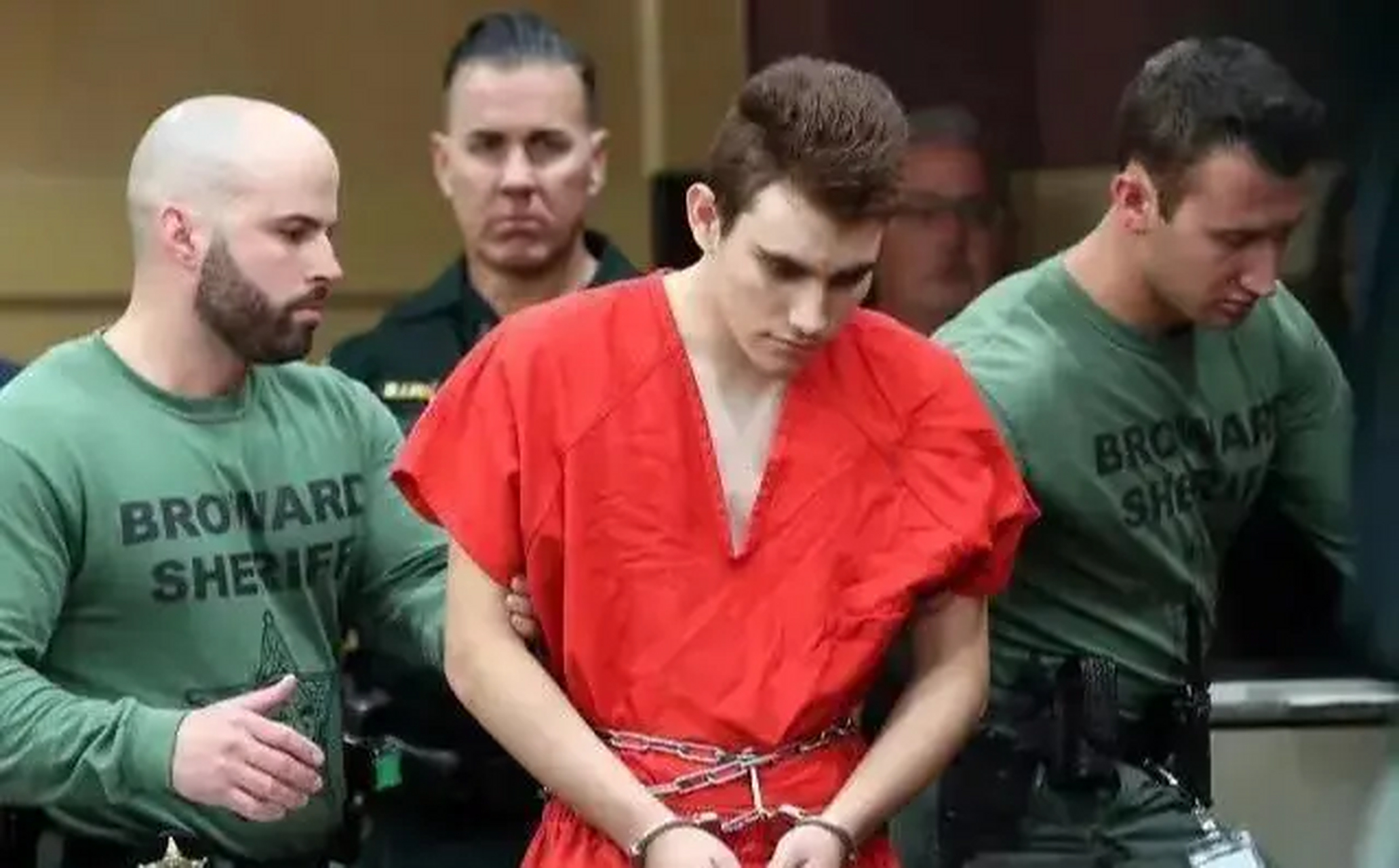 美国目前有24个州废除的死刑,还剩一半的州存在死刑.