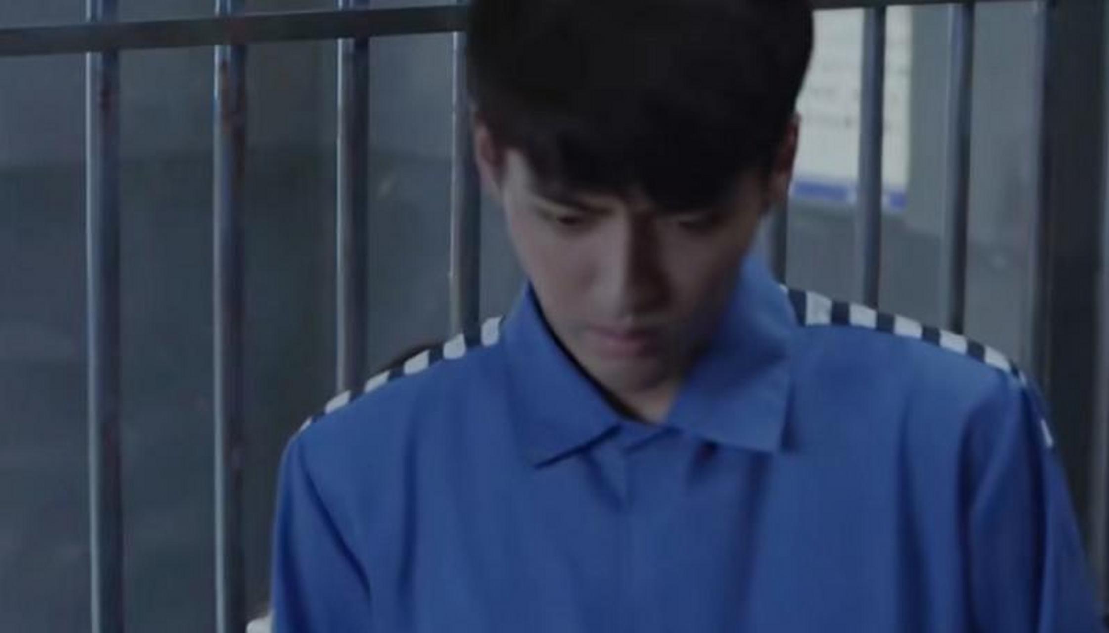 多张疑似吴亦凡入狱照疯传,不断有官方辟谣,目前情况仍不明 前几年