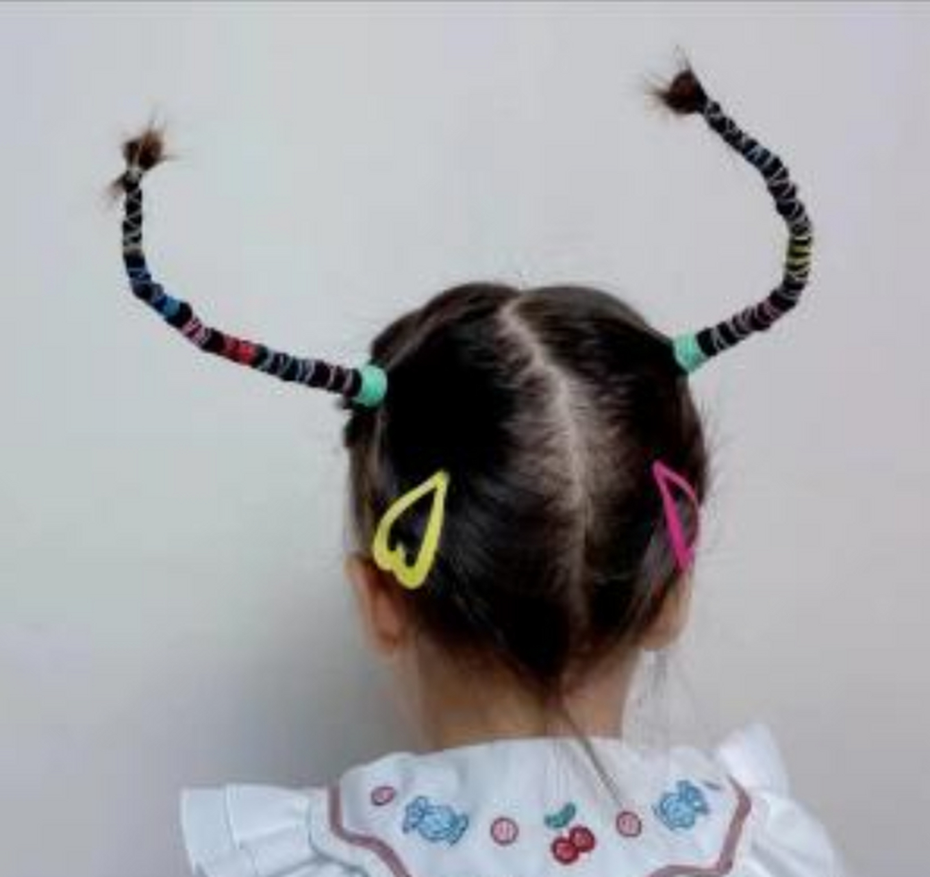 有多少人的小宝宝被幼儿园老师扎过同款发型?