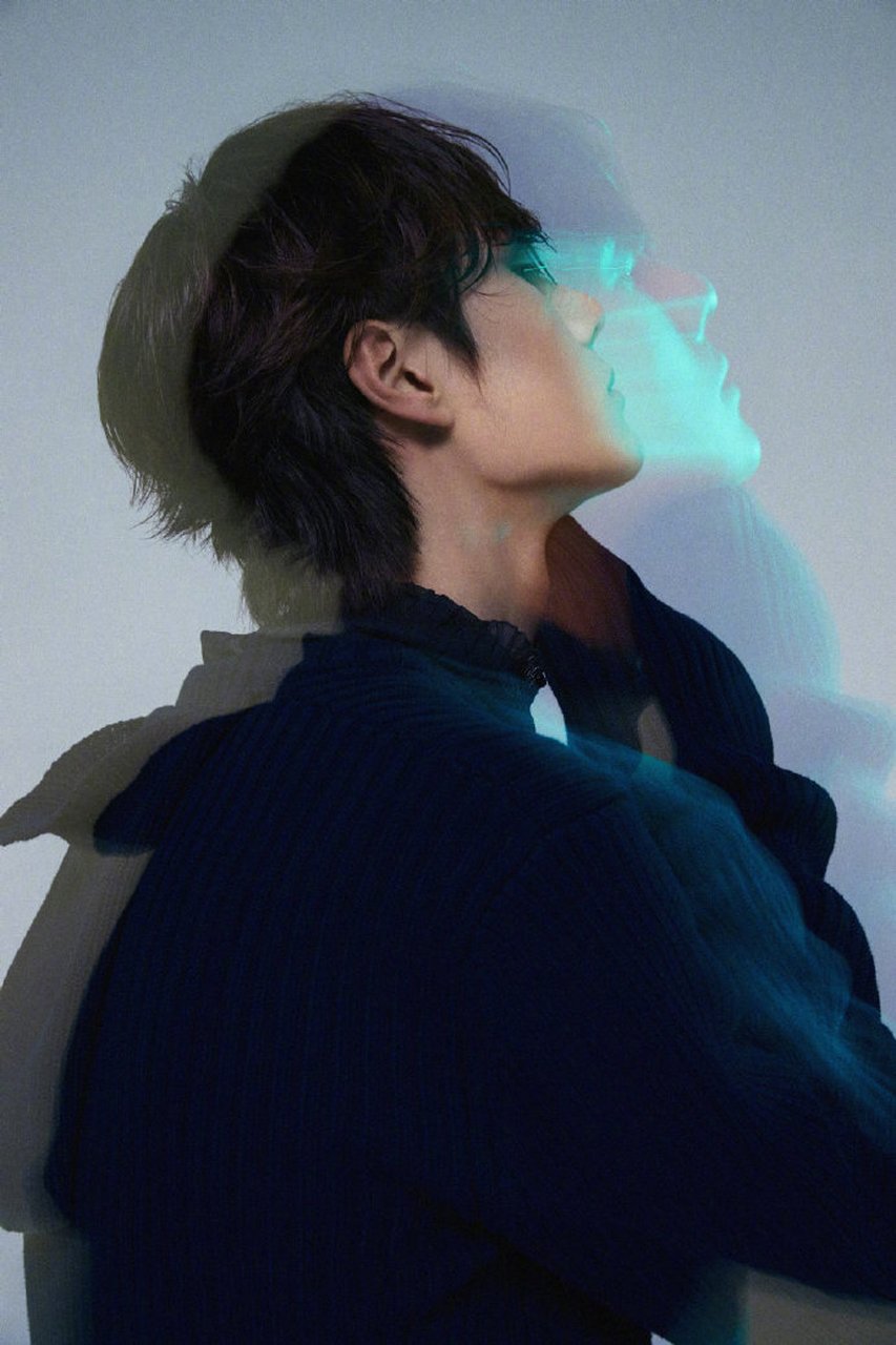 王一博第三支个人单曲《无感》大片公开,首度挑战歌词创作,用音乐发声