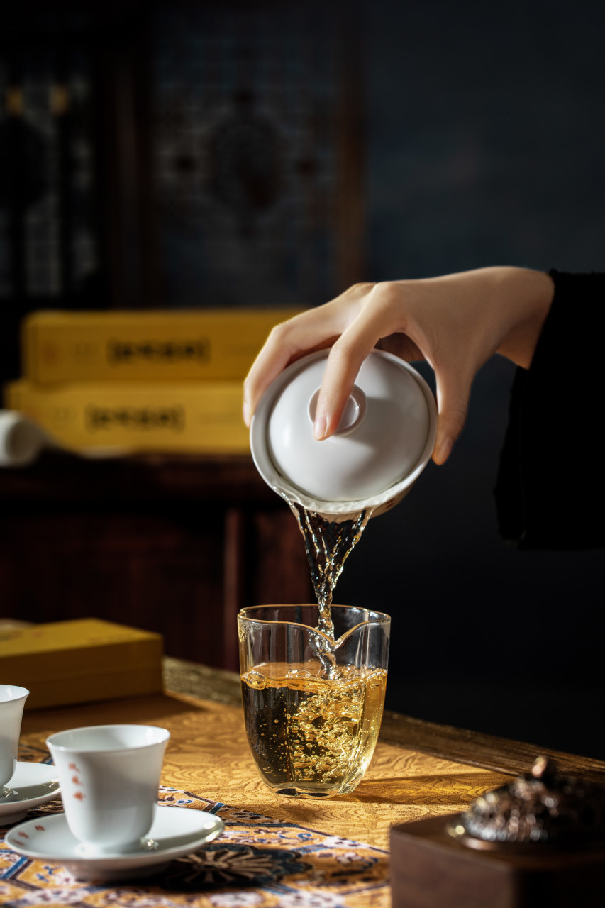 双林册白茶产品——丹书铁券 紧压牡丹砖 产地:硒溪·仙蒲 年份:2022