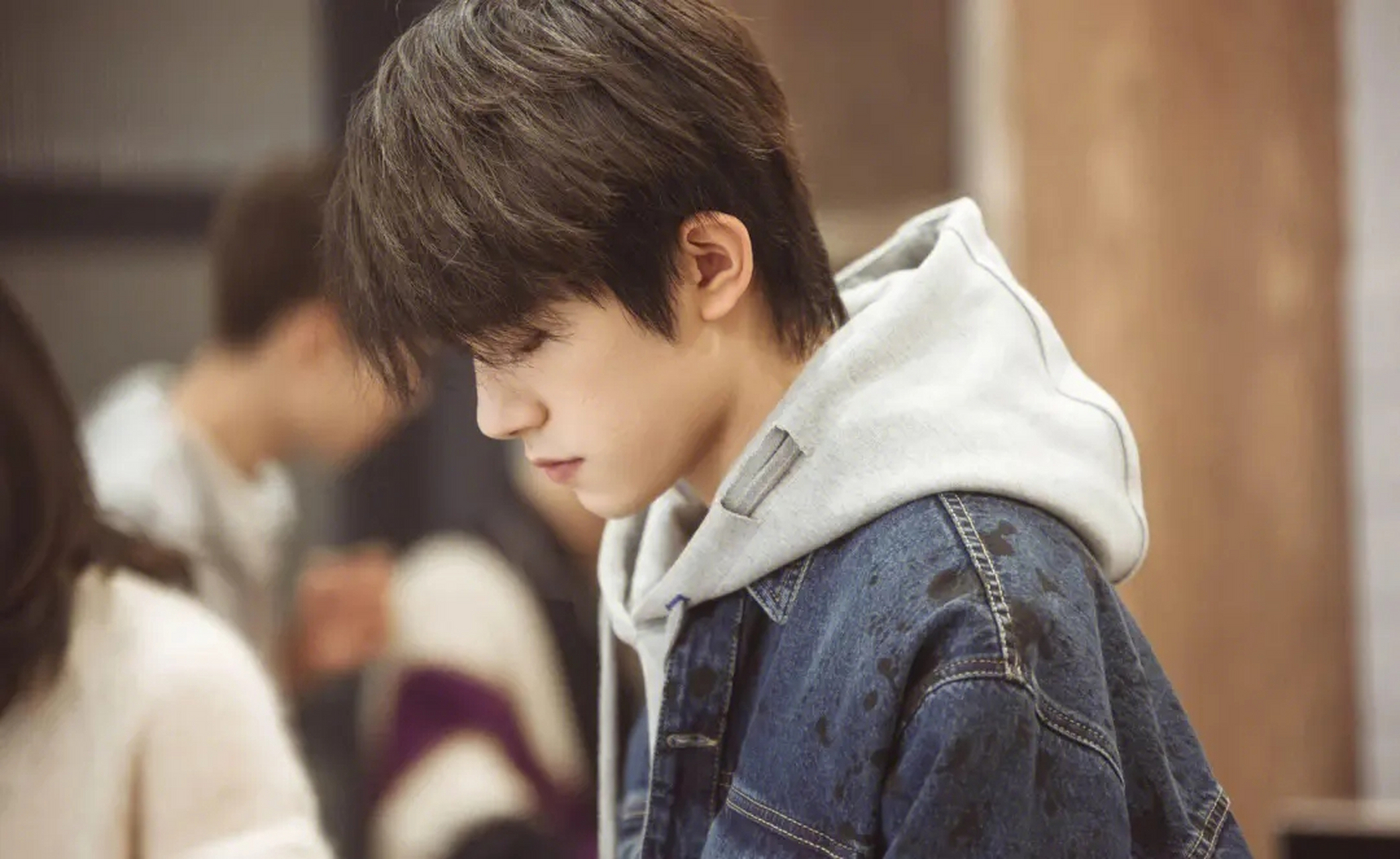 易烊千玺和王鹤润是啥情况?