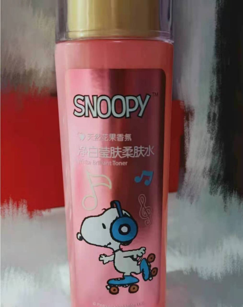 史努比联名爽肤水.