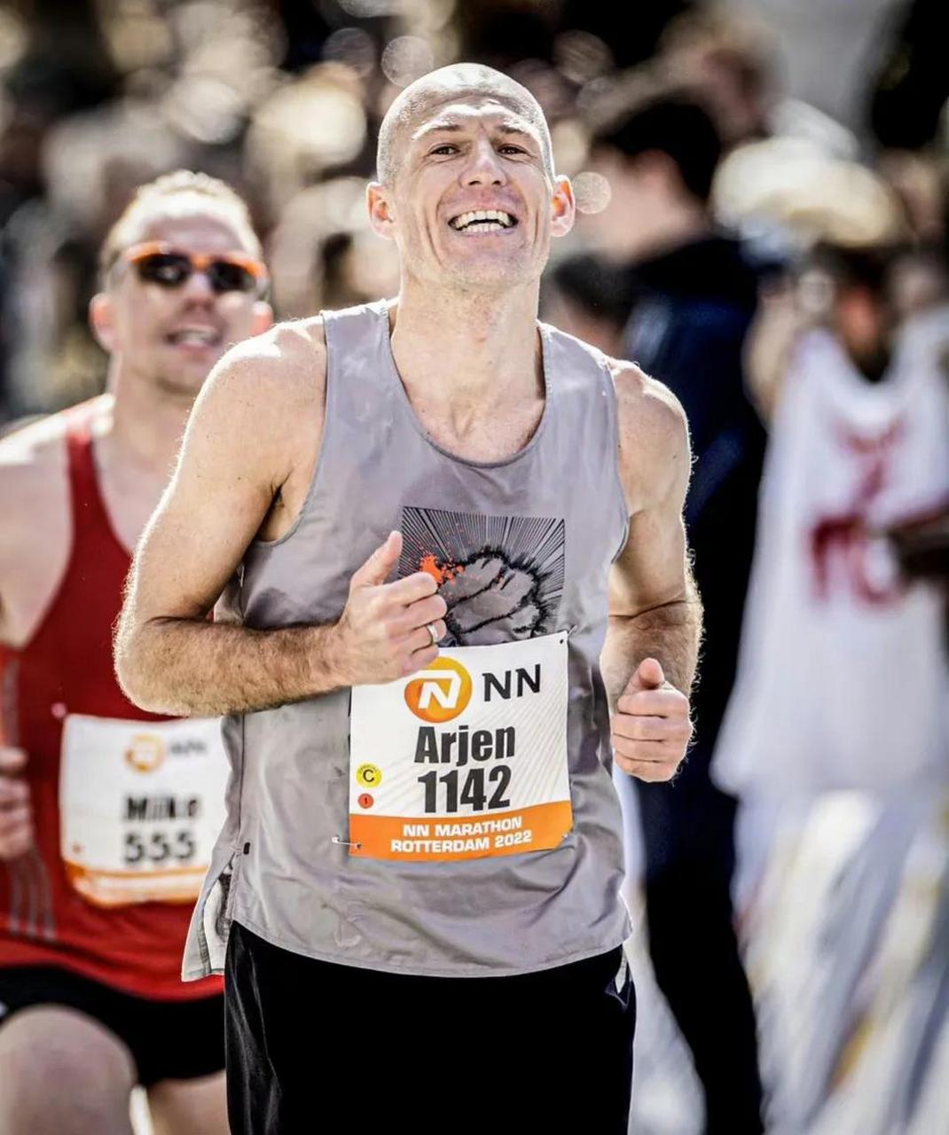 2021年7月退役后,罗本喜欢上了跑马.