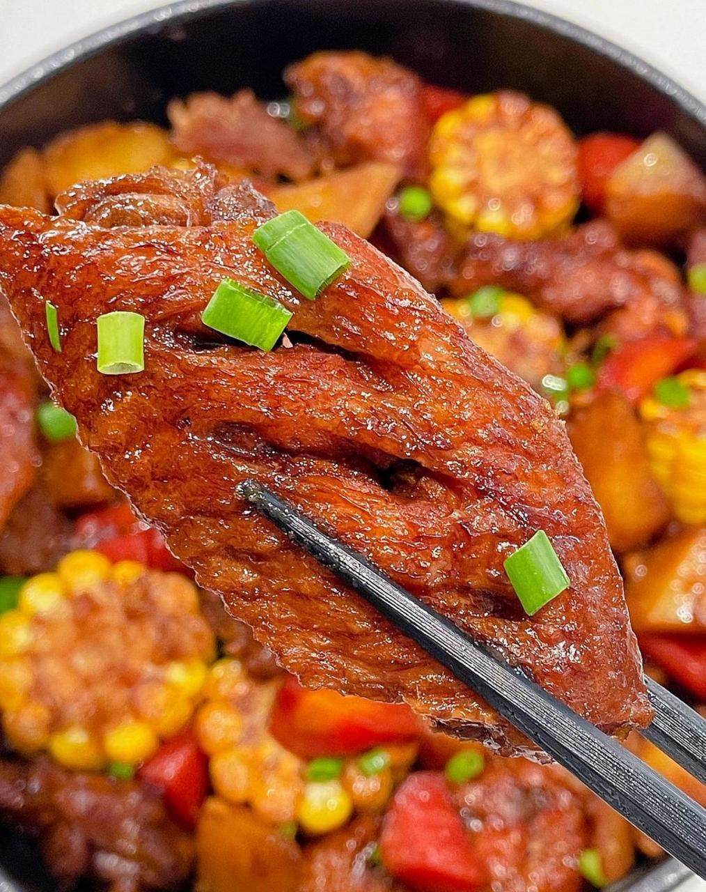 入口脱骨的可乐鸡翅煲6015好吃到汤汁都不剩 可乐鸡翅大家都知道