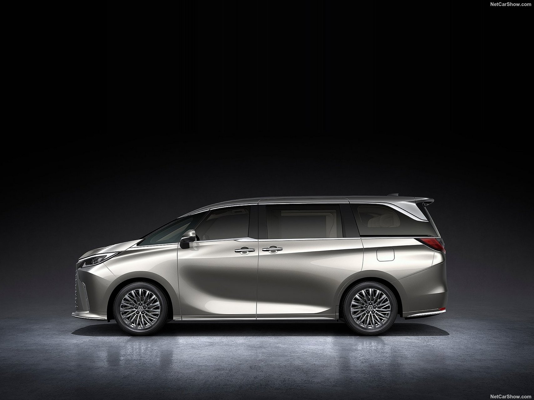 新一代雷克萨斯lm 抢在埃尔法换代前全球亮相,4/6/7座三种,细节配置上