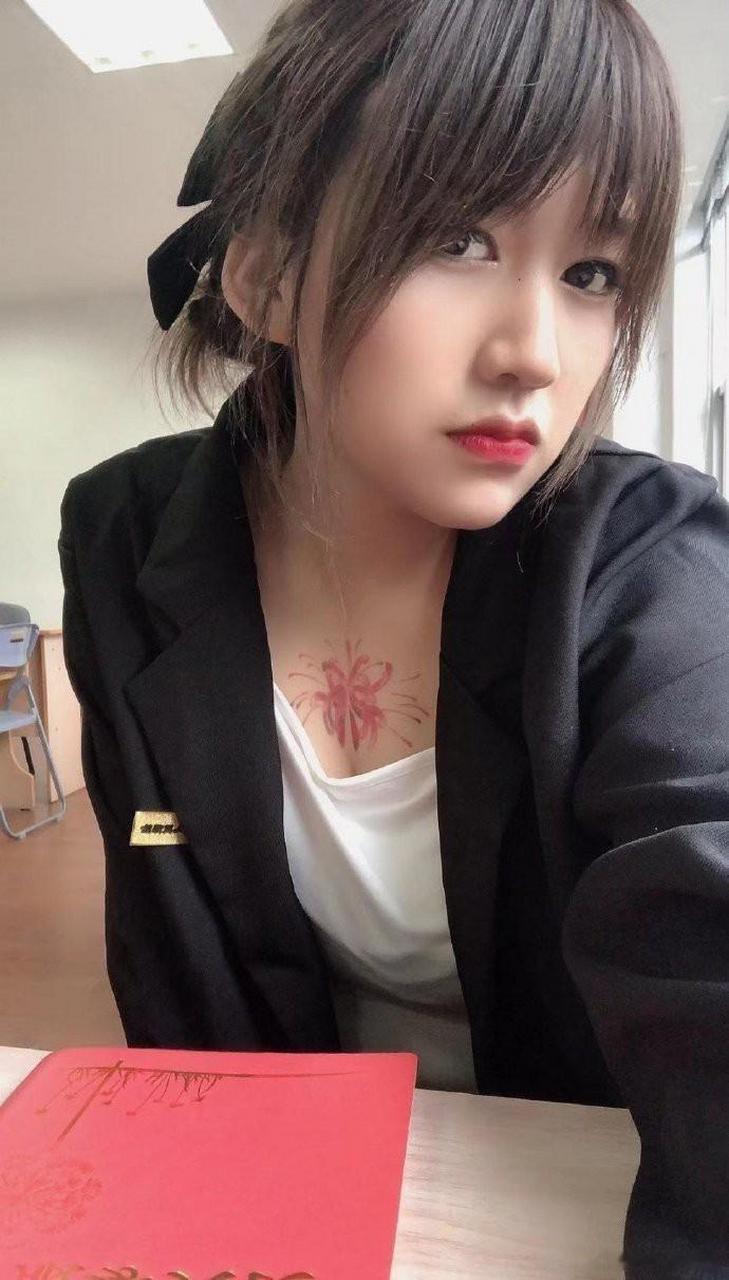 吸烟纹身对女孩也有好处