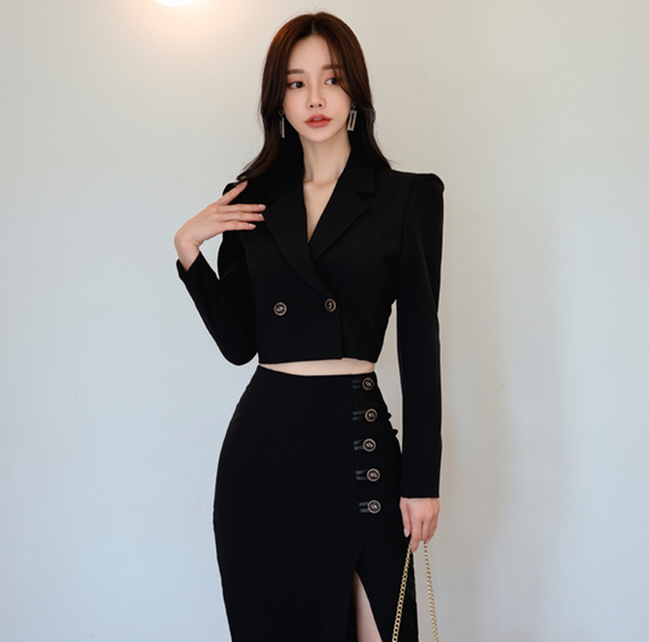 美人图鉴孙允珠:星芒鎏金竖扣黑暗高冷西装裙