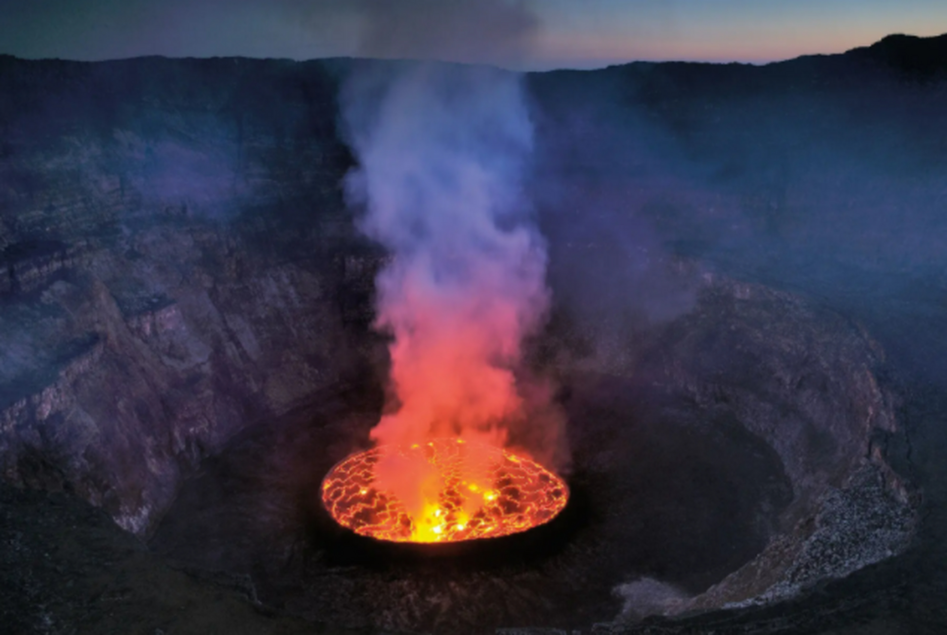 刚果火山图片