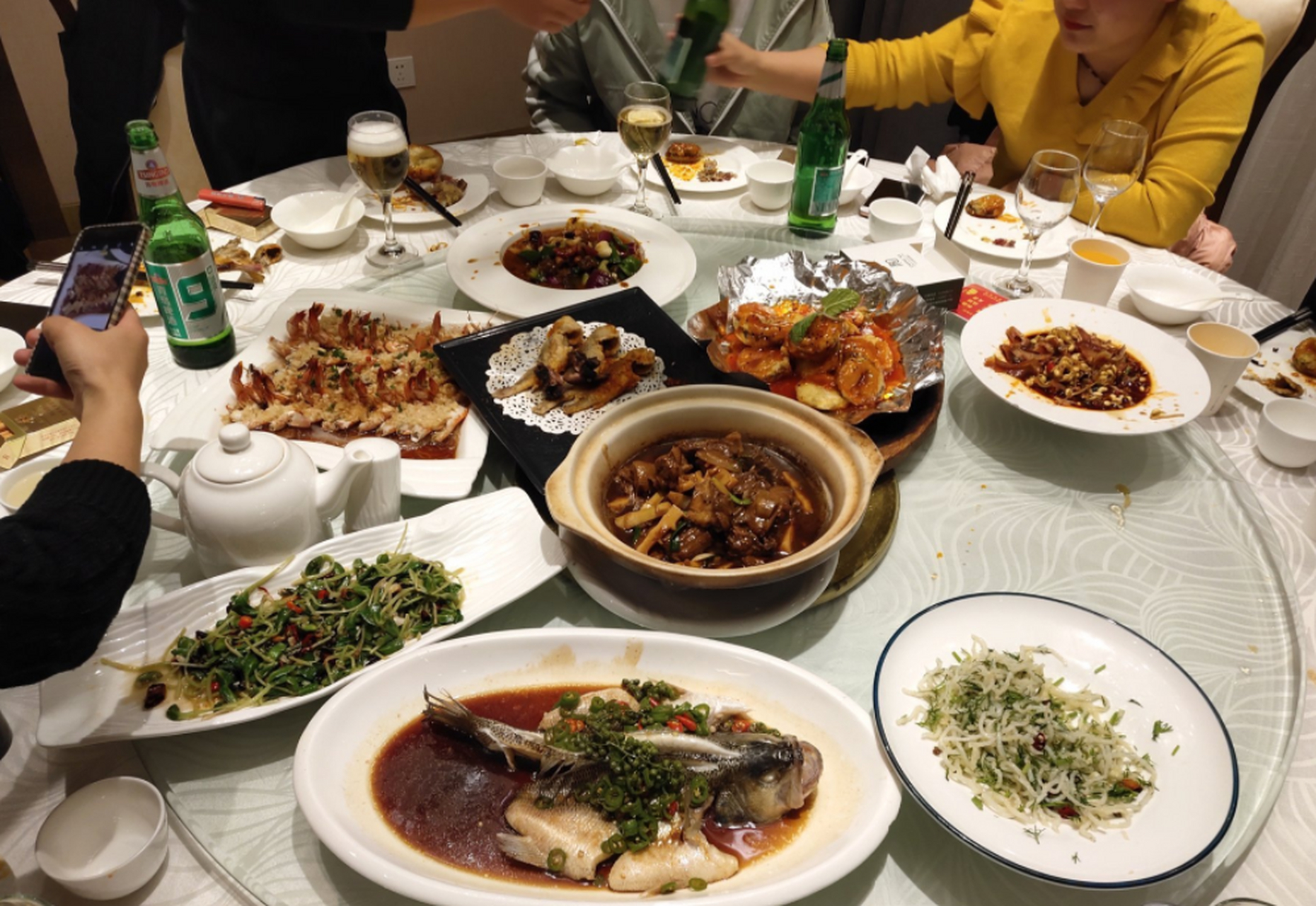 白酒知识# 喝酒20年,今天才知道,餐厅不让"自带酒水",都是因为这3个