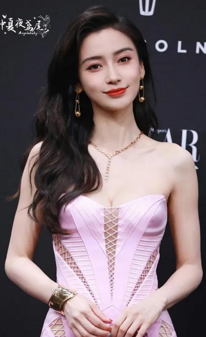 angelababy的身材简直不要太好   太喜欢了[期待]