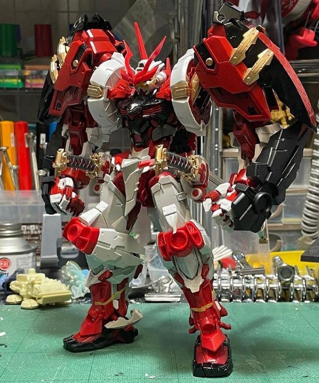 hirm样式战国红异端高达模型