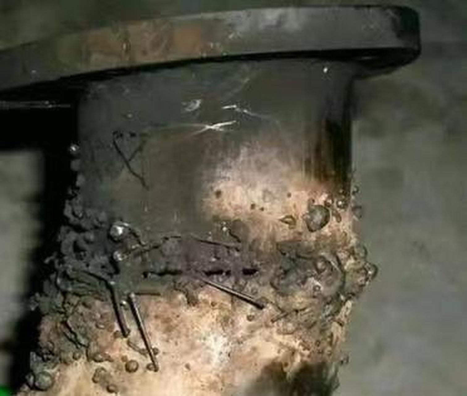 400一天招的焊工师傅,就这手艺? #搞笑趣味图