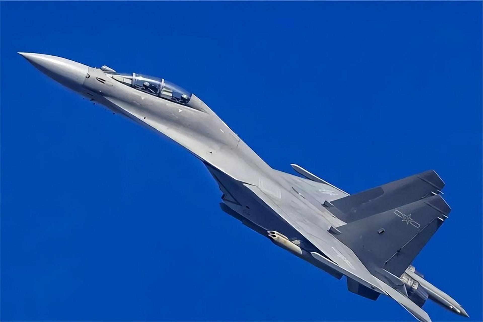 俄罗斯禁止其出口,美国直接将其封神,国产歼16到底有多强?