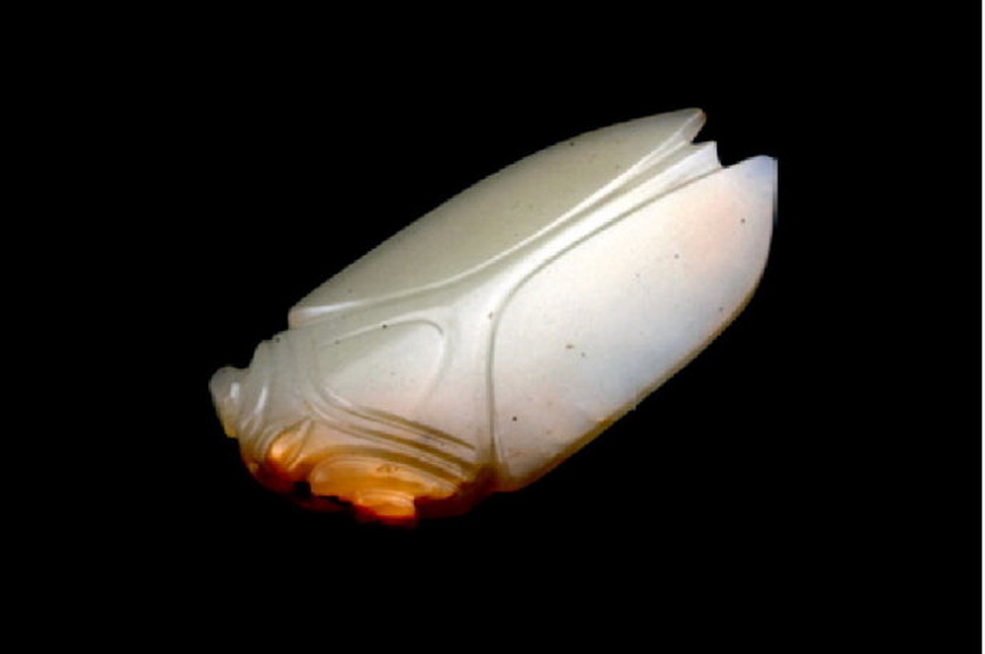 文物# 这是一组各地博物馆收藏的汉代玉蝉.