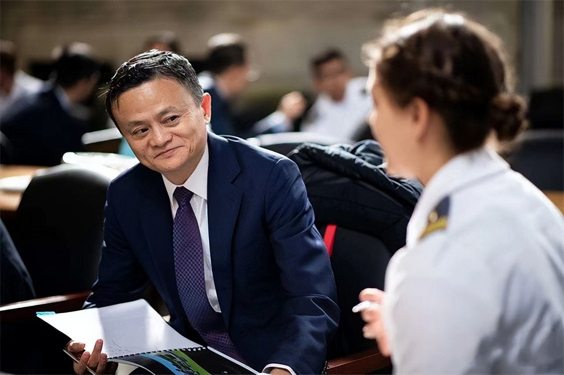 马云突然宣布三件大事=马云突然宣布三件大事是真的吗