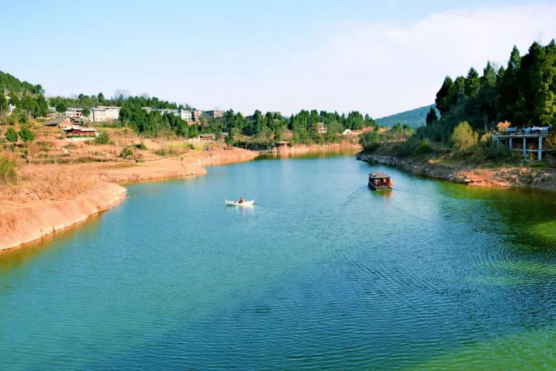 柏林古镇景区:位于广元市昭化区柏林沟镇,历史可以追溯到西汉时期.