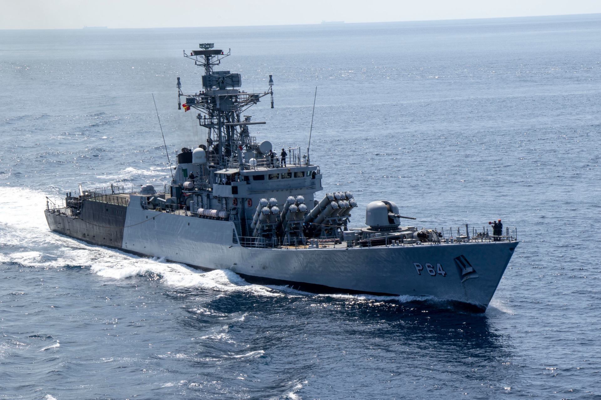 印度海军科拉级导弹护卫舰,好家伙1350吨的军舰,装备16枚反舰导弹