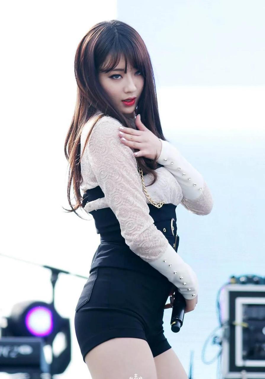 "人间妲己"朴景丽,长相俊俏,身材窈窕