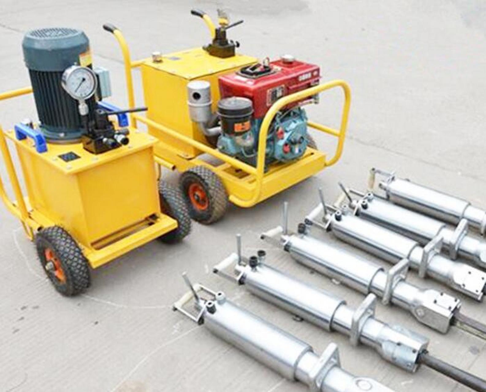 液压岩石劈裂设备 #岩石劈裂机# #液压劈裂机# 液压岩石劈裂设备是以