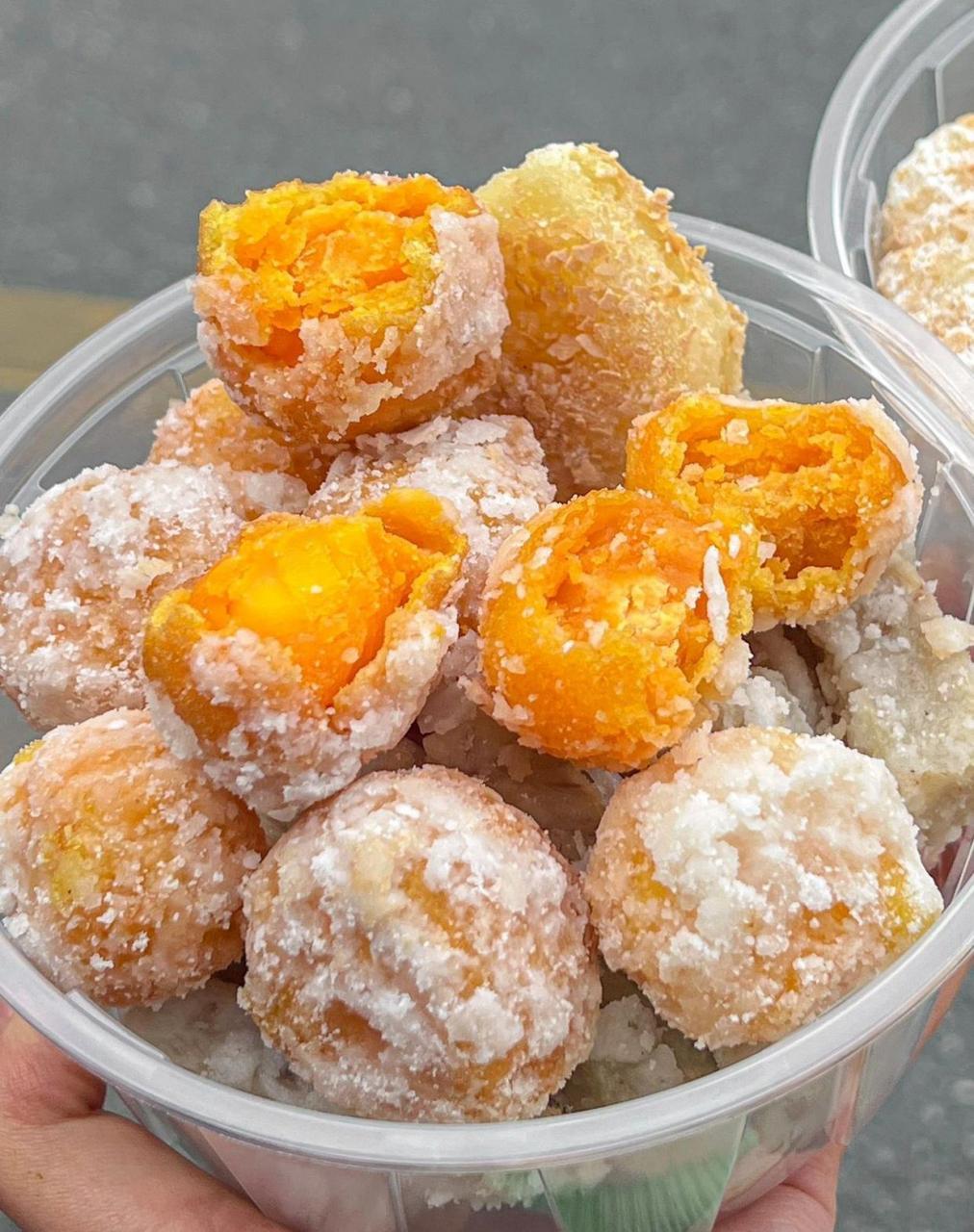 多少次来上海为了这一口反沙咸蛋黄…特地在上海找了很久的反沙,终于