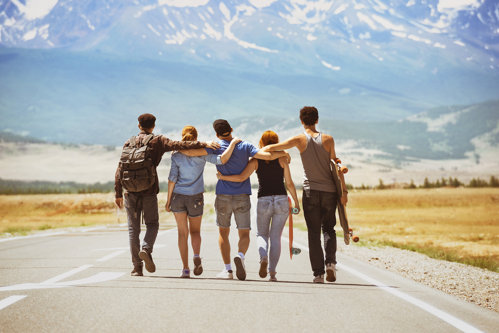 沮水愚人: 参加工作有点早啦,1982年中等师范学校毕业参加教育工作