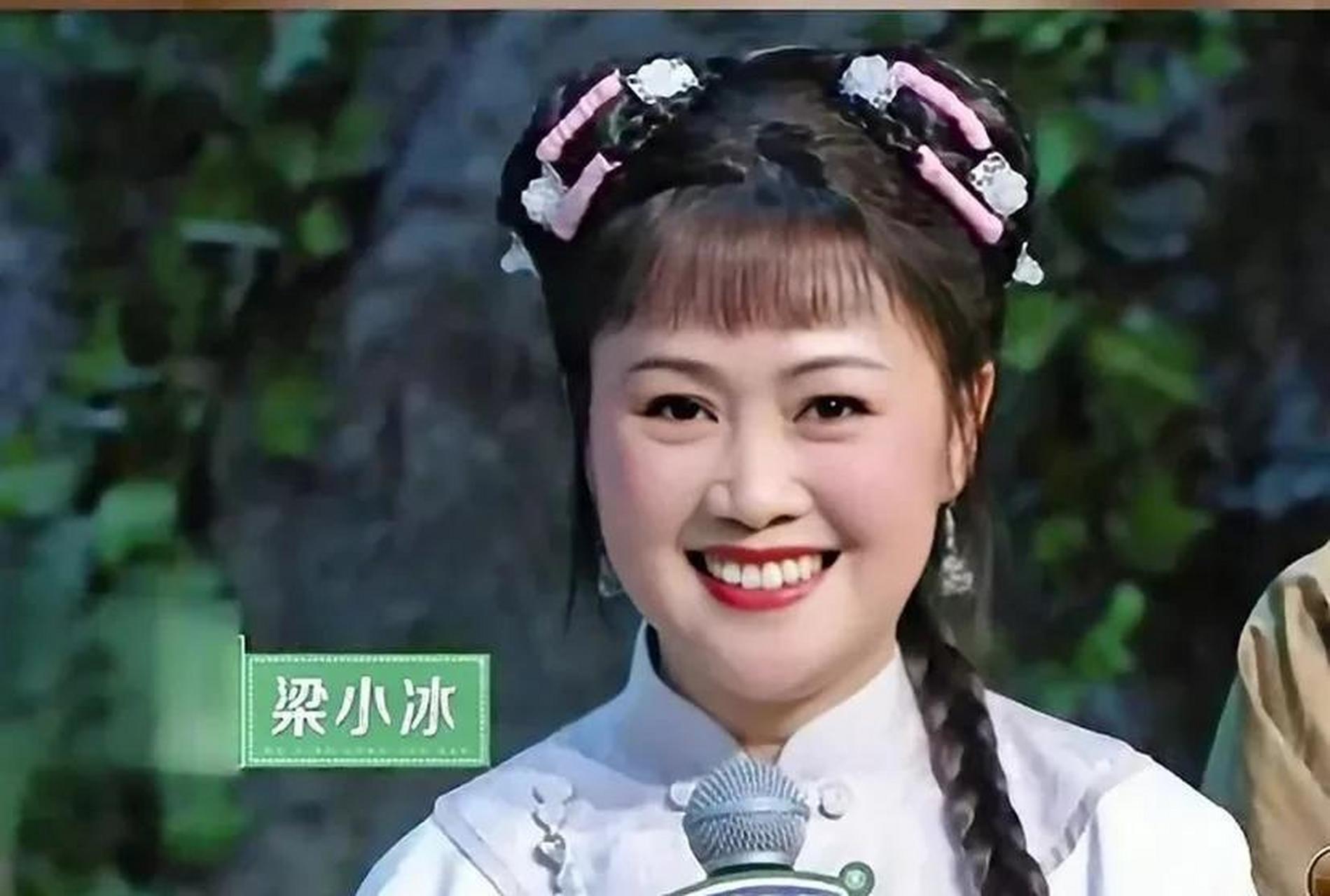 岁月是把杀猪刀,《鹿鼎记》中最美阿珂胖成球了!