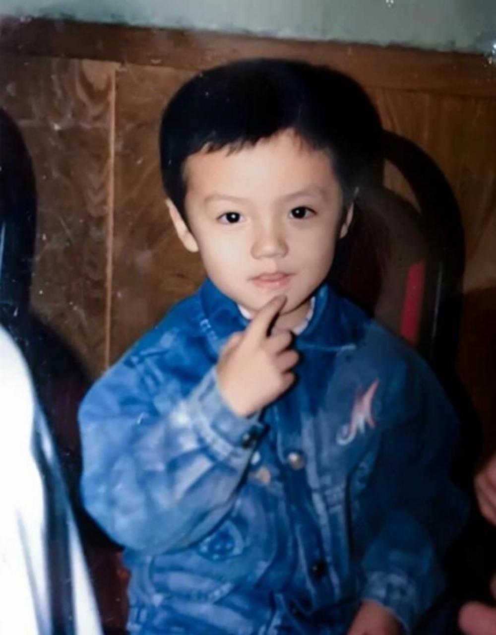 肖战的童年,鹿晗的童年,华晨宇的童年,看到刘昊然:东北宋仲基 哈喽小