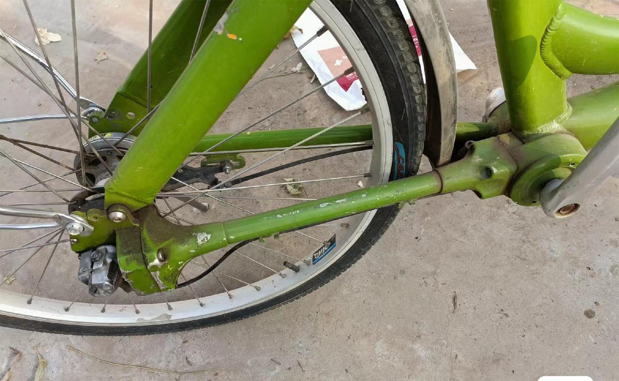 三档变速器,传动轴自行车,罗拉刹车,这个我敢肯定,没几个人见过这样的