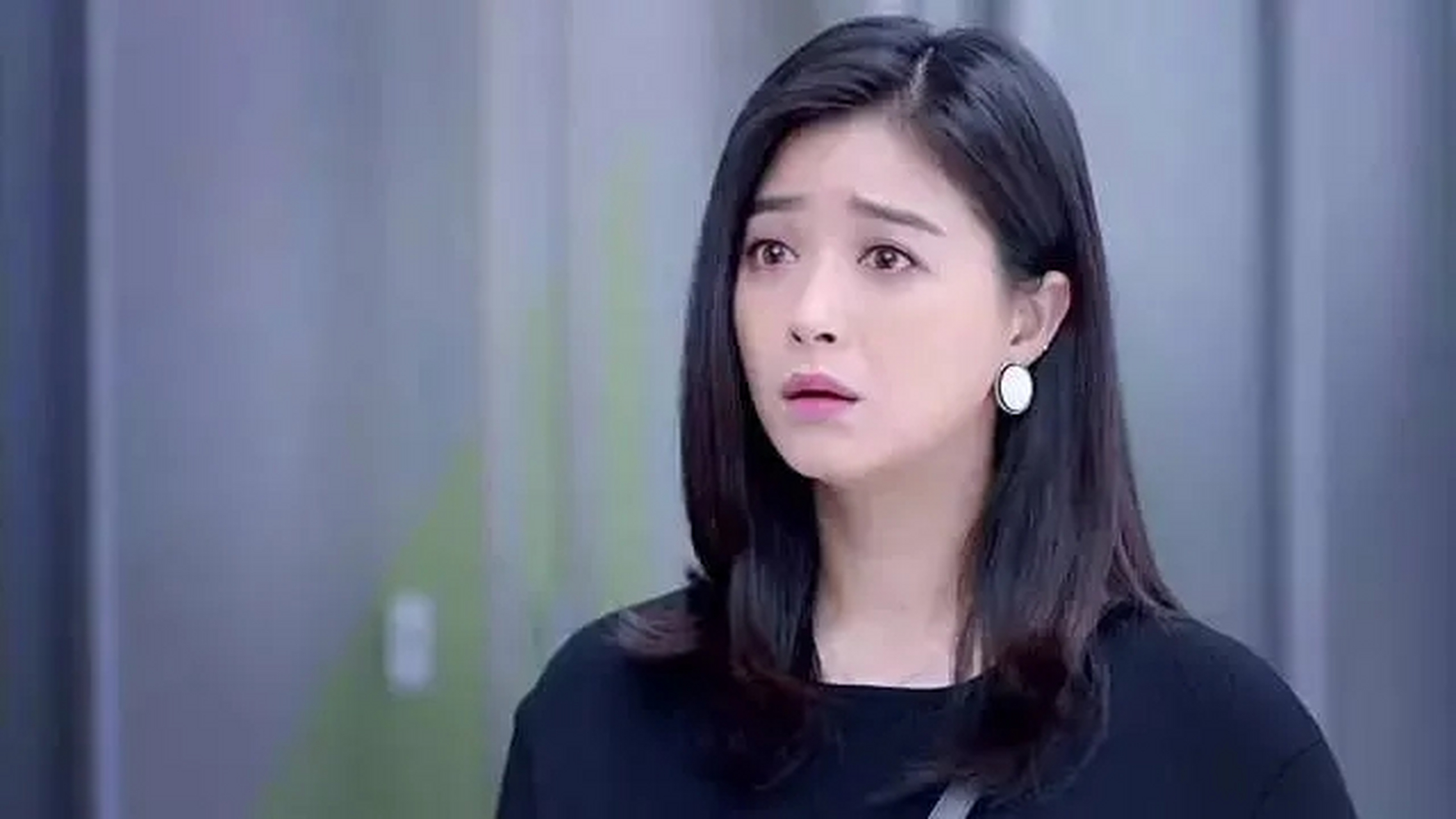 拍《欢乐颂》,蒋欣最初并不喜欢樊胜美一角:"我的性格比较像富二代曲