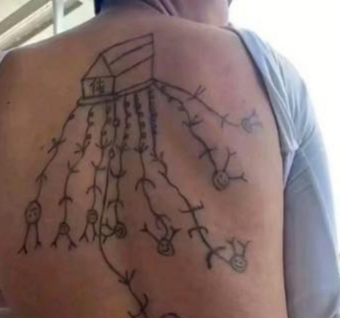 这九龙拉棺纹的真是非常霸气了!