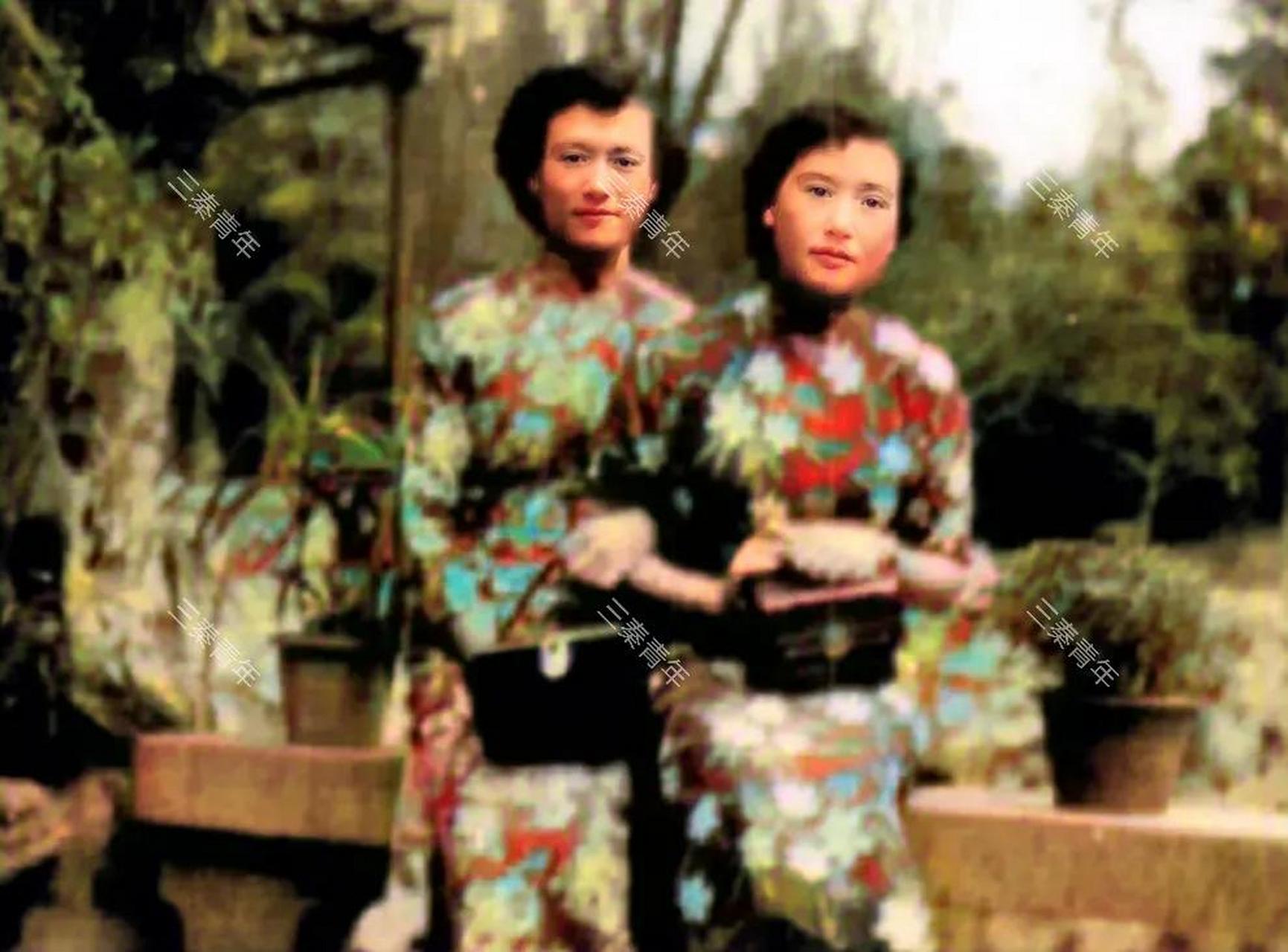 1949年,在上海,有一个男扮女装的军统特务名叫万国熊,他留下了一张