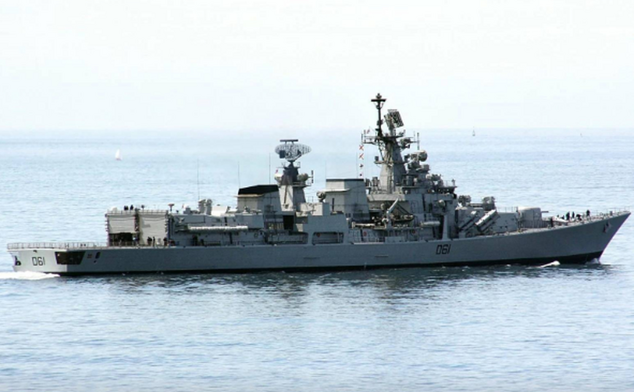 [火焰]现代级驱逐舰,我国海军曾经的实力担当,如今却已落伍 [火焰]