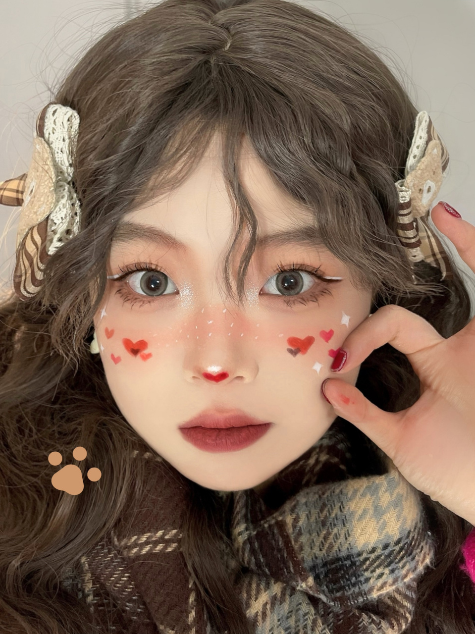 快一起来get小鹿妆容吧!