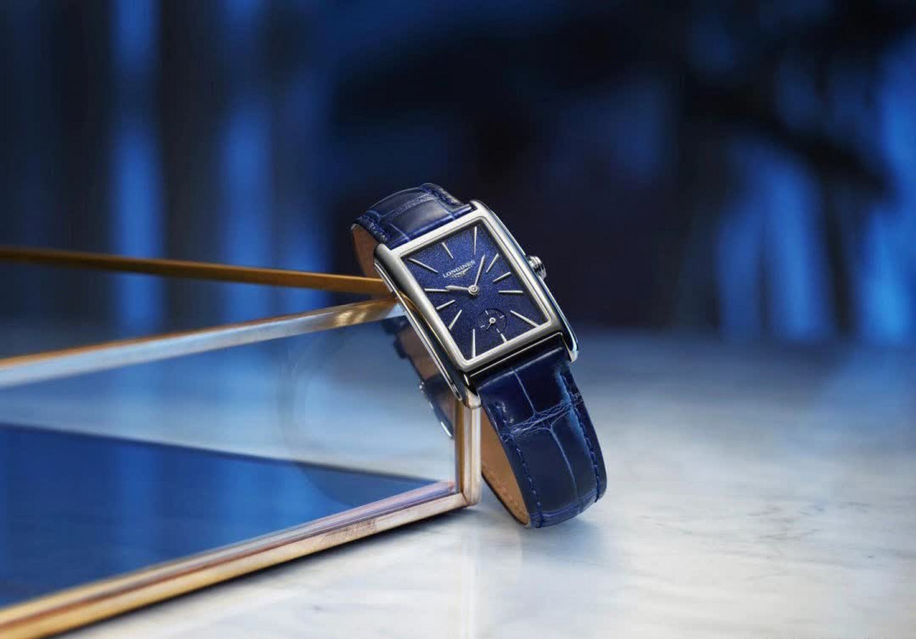 浪琴表dolce wiener系列|||徐璐佩戴浪琴表dolce wiener星空腕表.