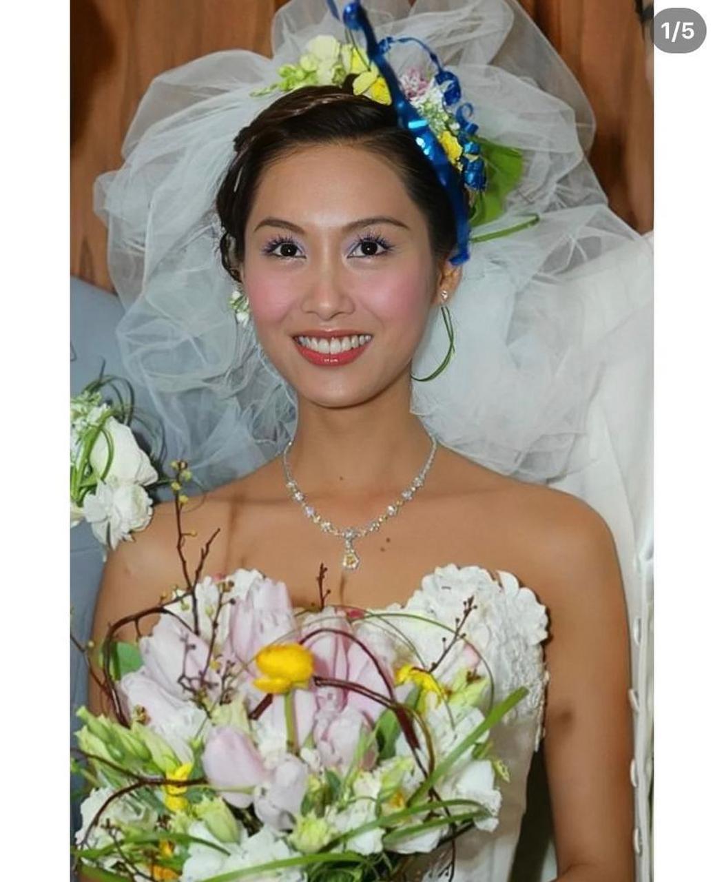 朱茵11年婚礼现场照片,那时的"紫霞仙子"已经41岁,但状态看似才21岁