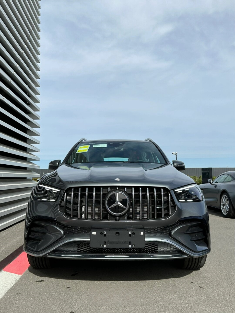 性能越野奔驰amg gle53 4matic  这款奔驰amg gle53 4matic ,车漆闪耀