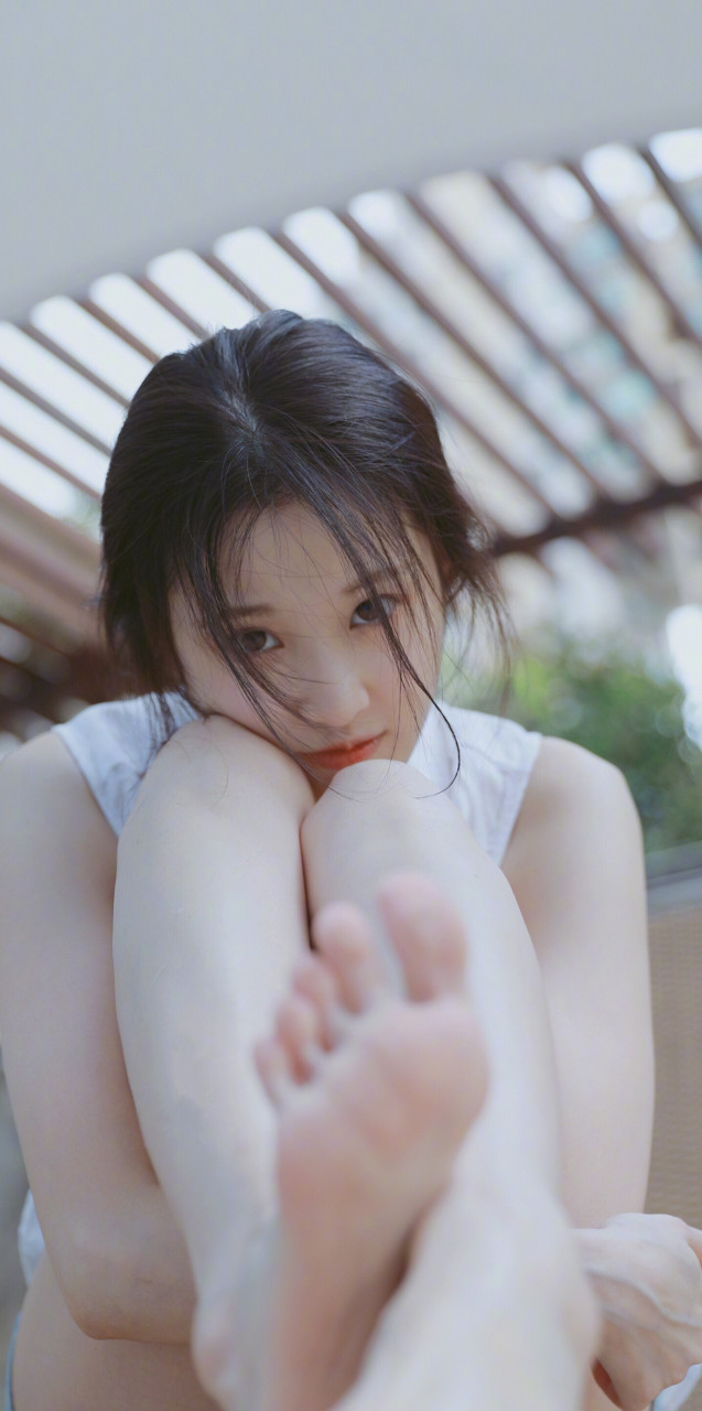 张慧雯美腿私服写真#张慧雯