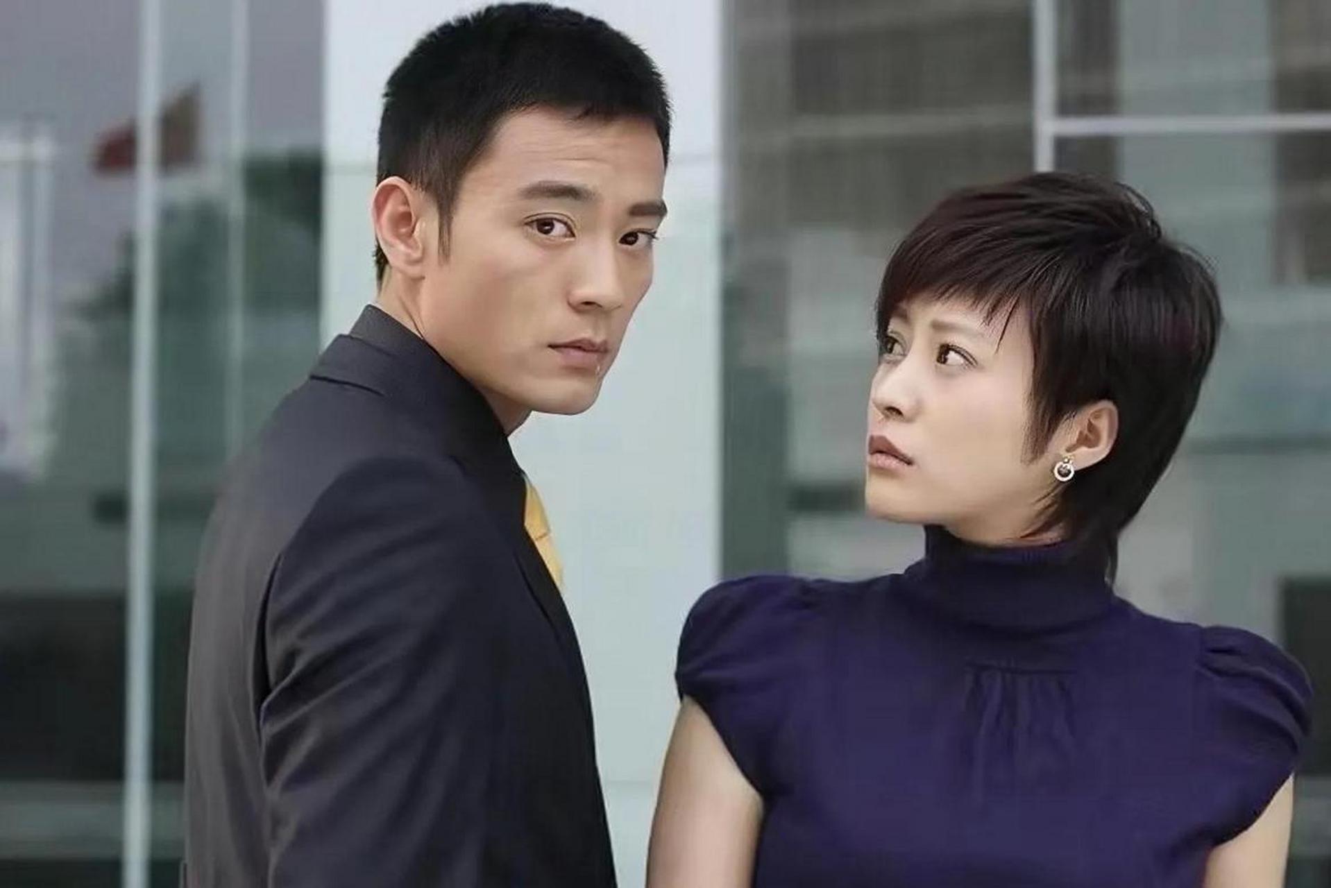 从"娱乐圈第一软饭男"到"万民姐夫",李光洁走红  曾经,郝蕾为爱付出